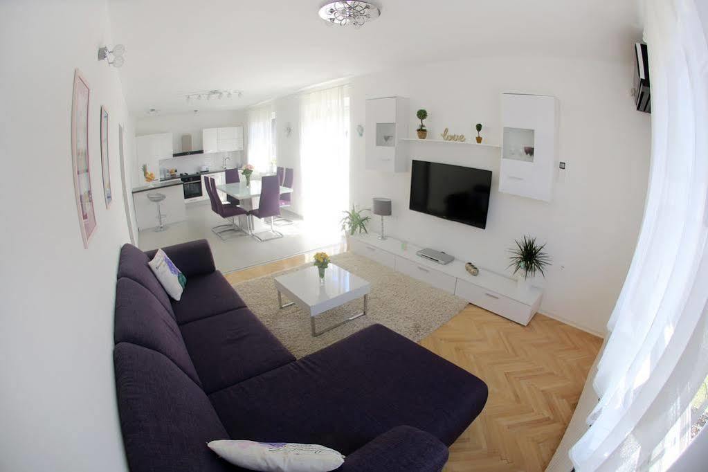 Apartments Martina Bibinje Exterior photo